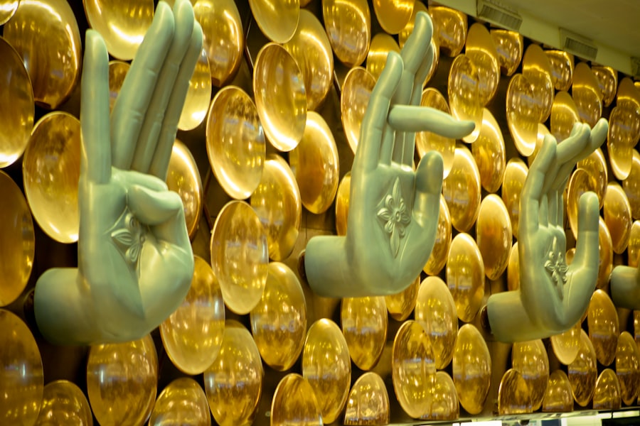 Photo protect gold
