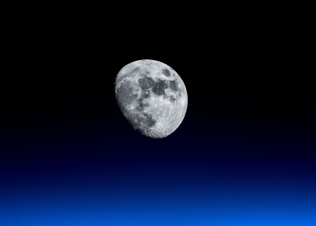 Photo moon sovereign territory