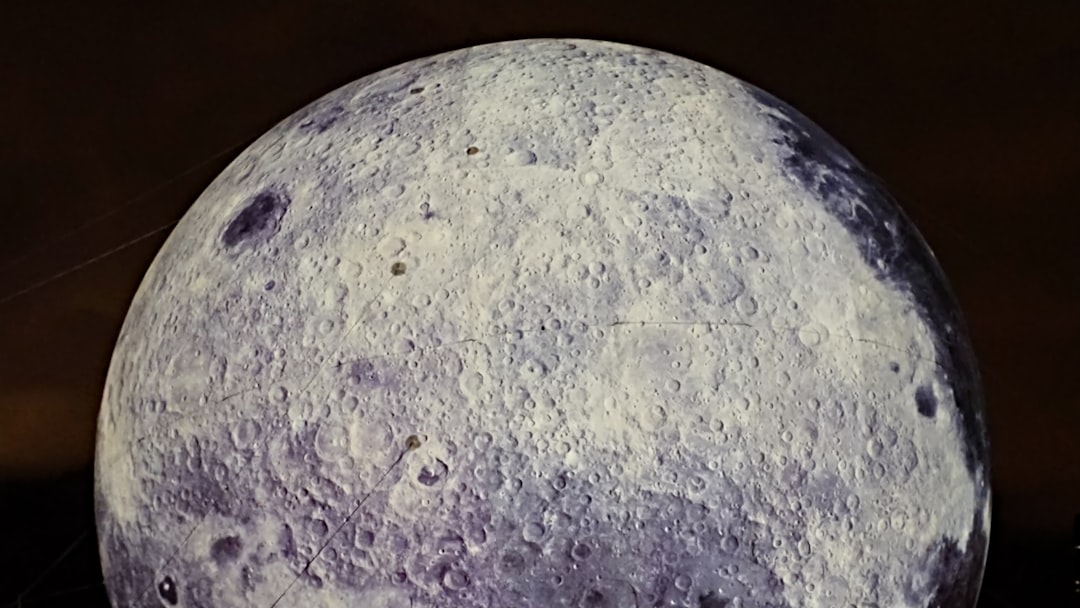 Photo lunar base construction