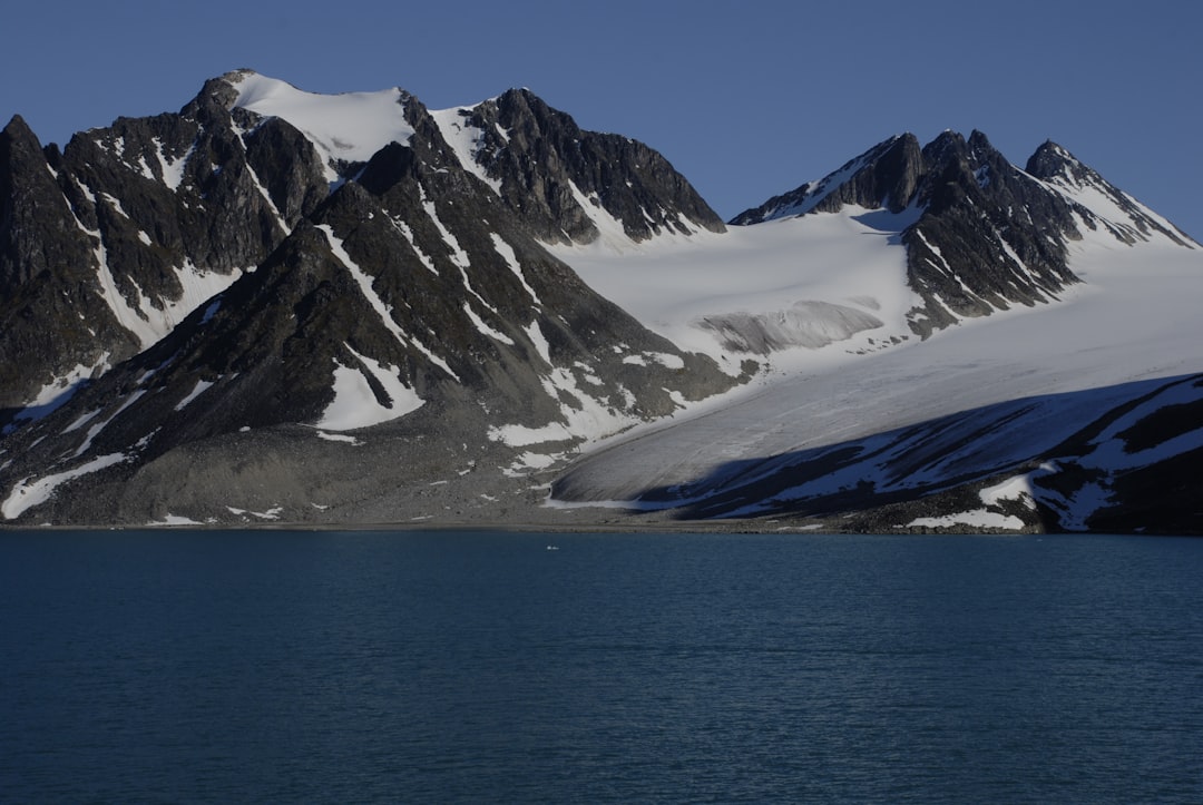 Photo Subglacial lakes