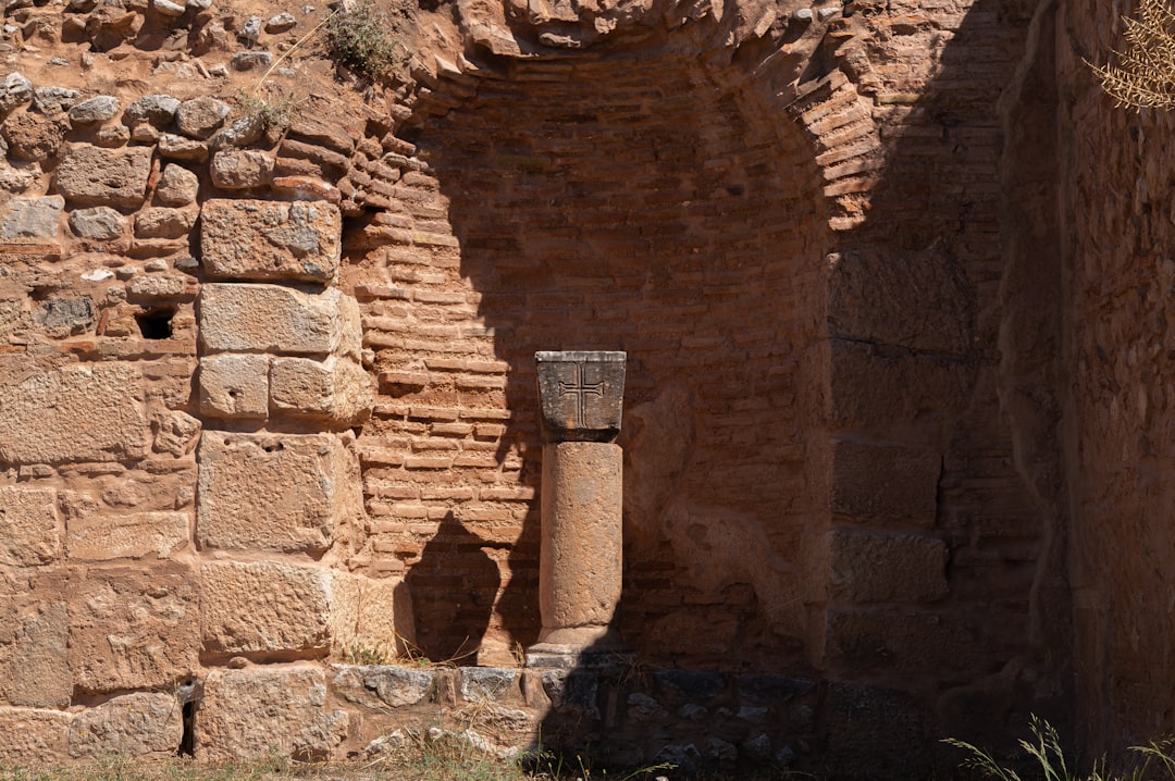 Photo nabataean cisterns