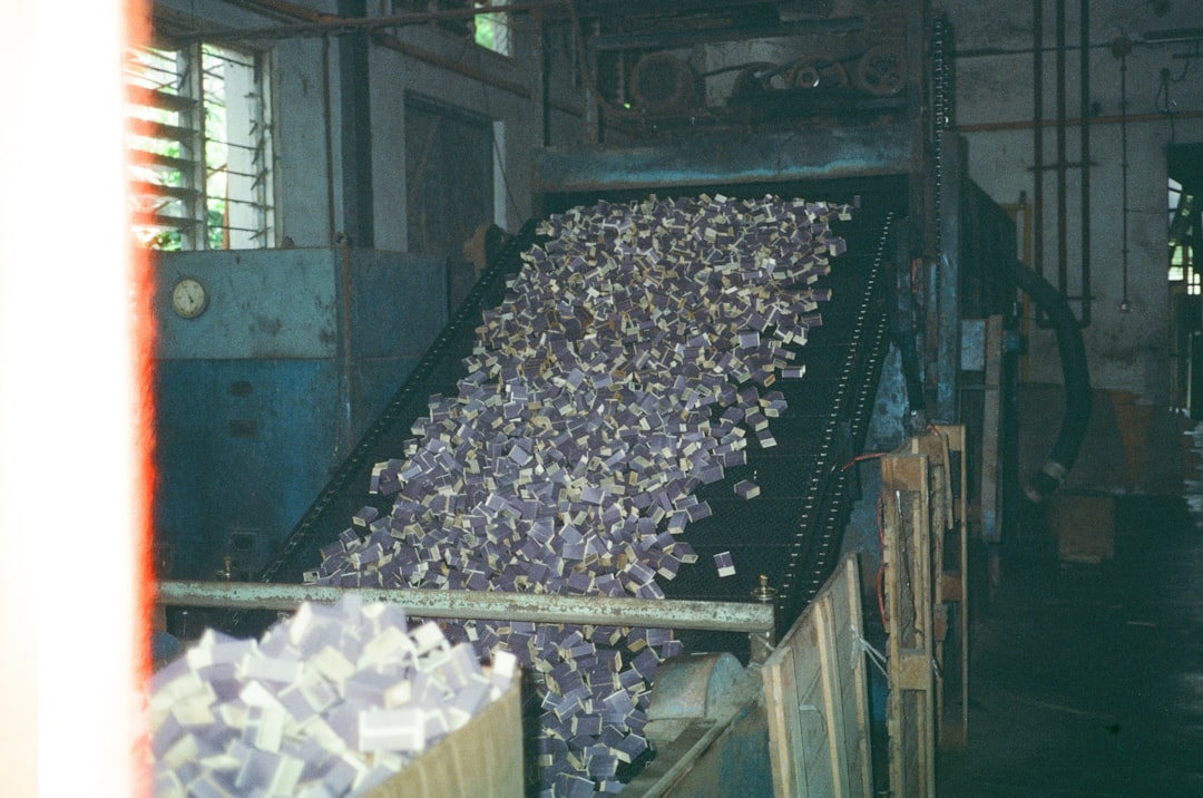Photo china, magnet production