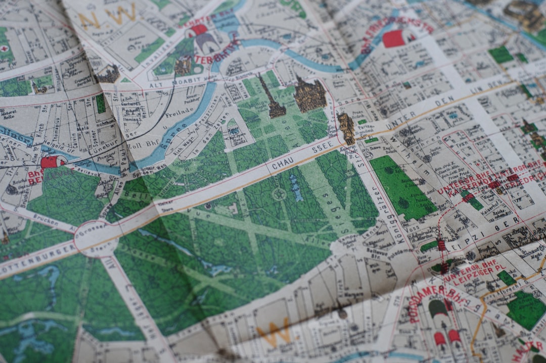 Photo cartographic monopolies