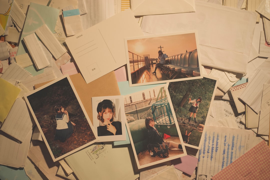 Photo false memories