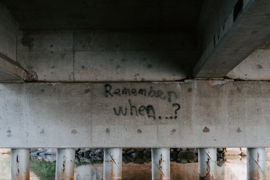 Photo false memories