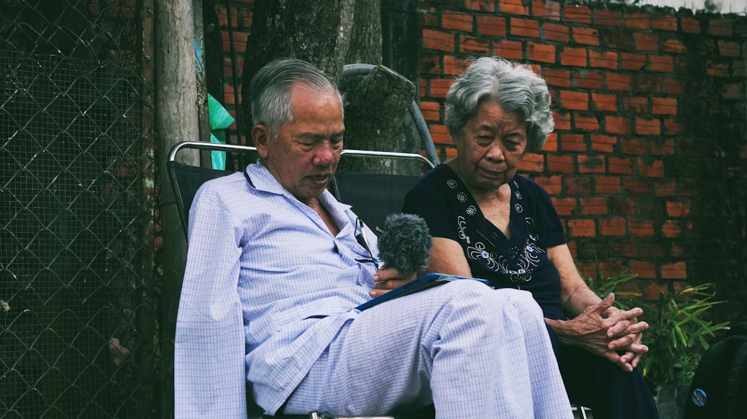 Photo aging population