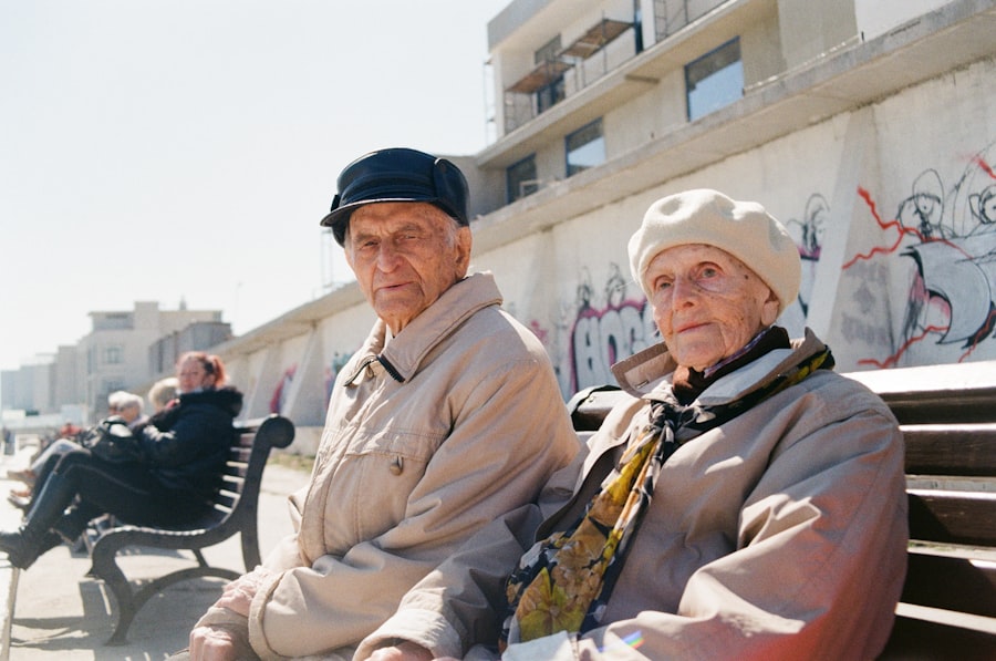 Photo aging population