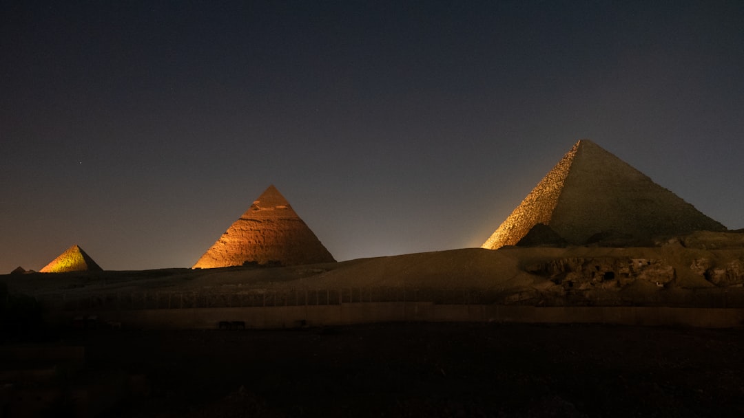 Photo Egyptian pyramids