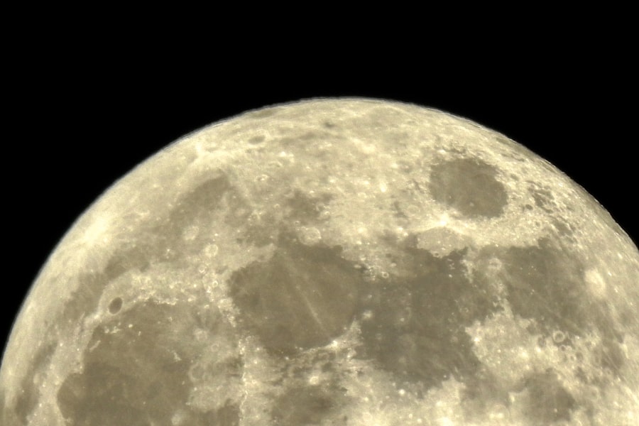 saros cycle lunar months