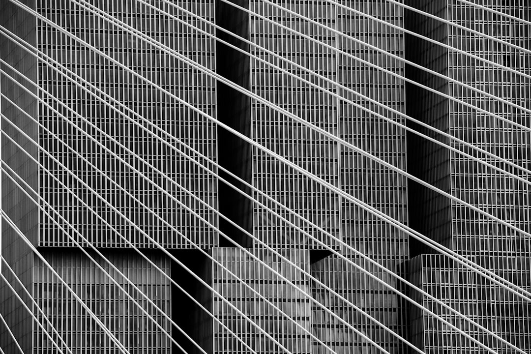 Photo grid independence