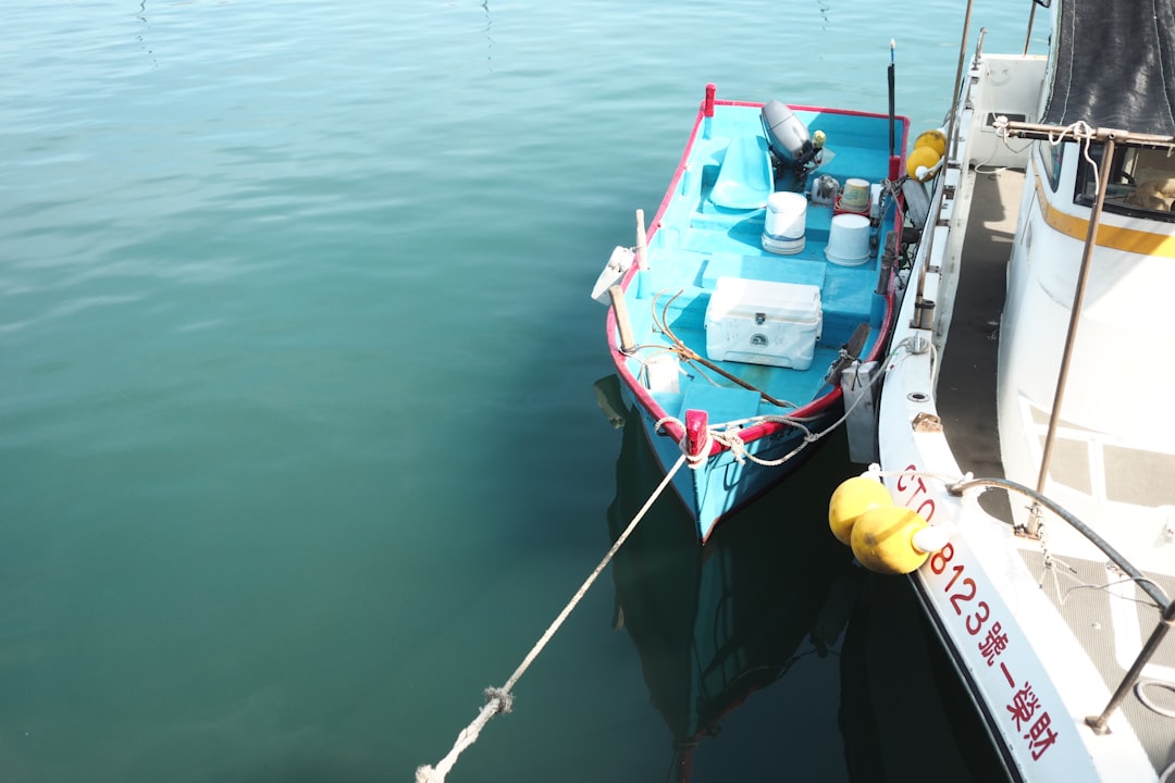 Photo vessel tracking systems