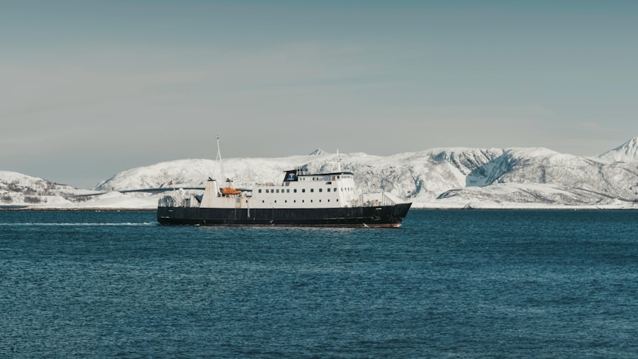 Photo icebreaker operations