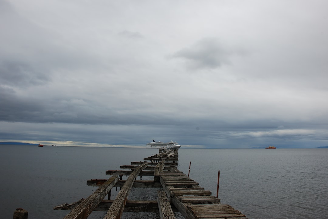 Photo Punta Arenas shipping infrastructure