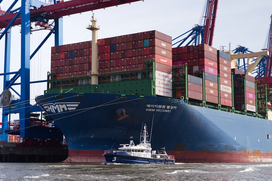 Photo maritime trade control