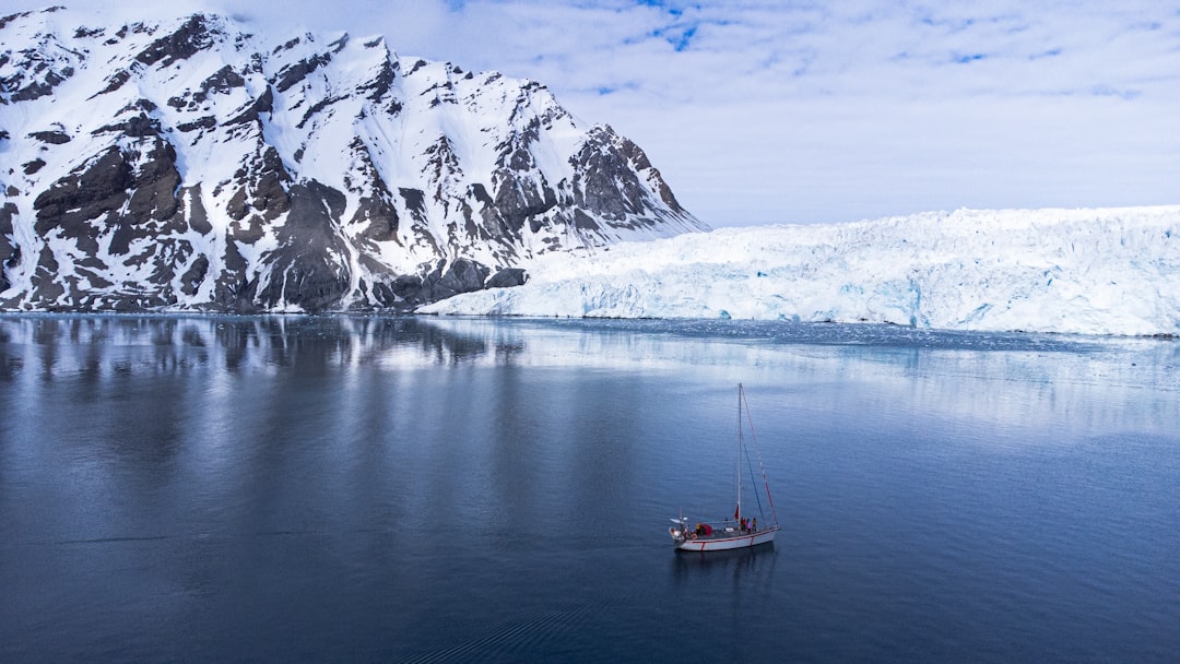 Photo Antarctic Treaty 2048 implications