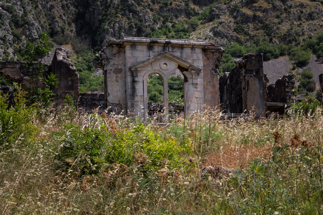 Exploring Ancient Operating Systems: A Glimpse into Humanity's Tech ...