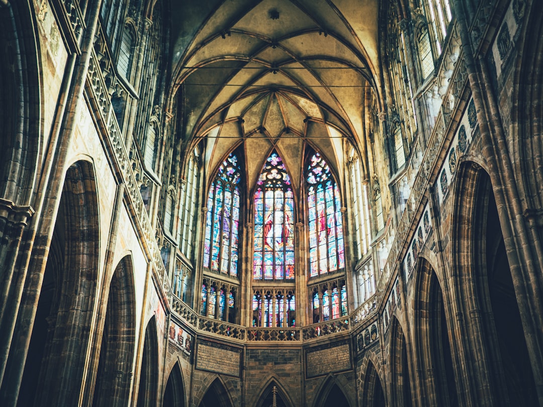 Photo cathedral acoustics