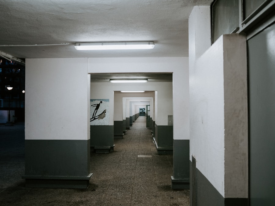 Photo corridor overlaps