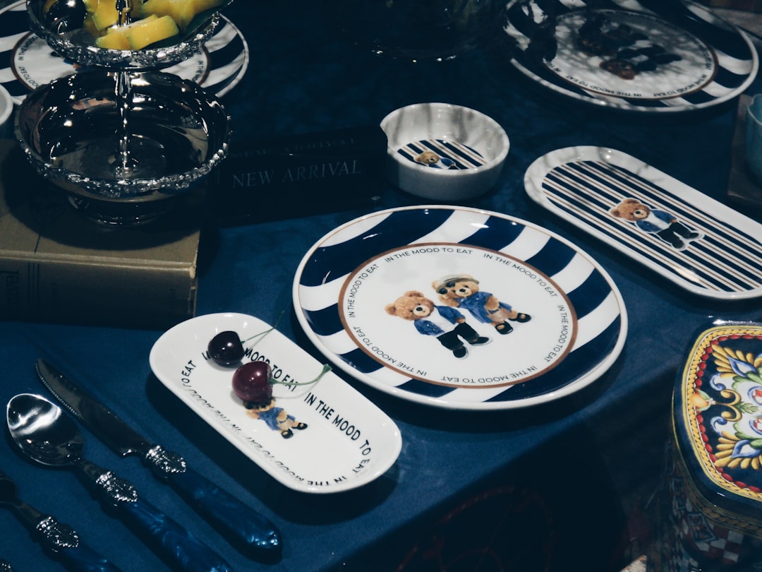 Photo missing plates