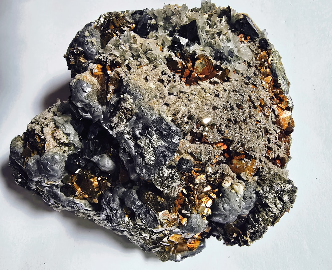 Photo uranium copper