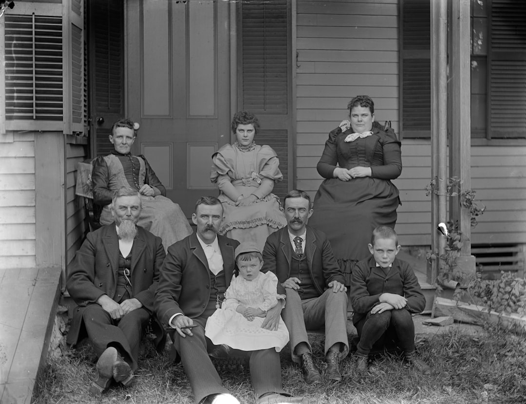 Photo trace suppressed family origins