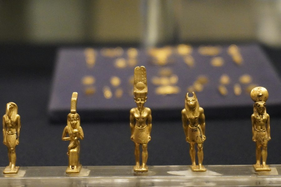 Nazca figures