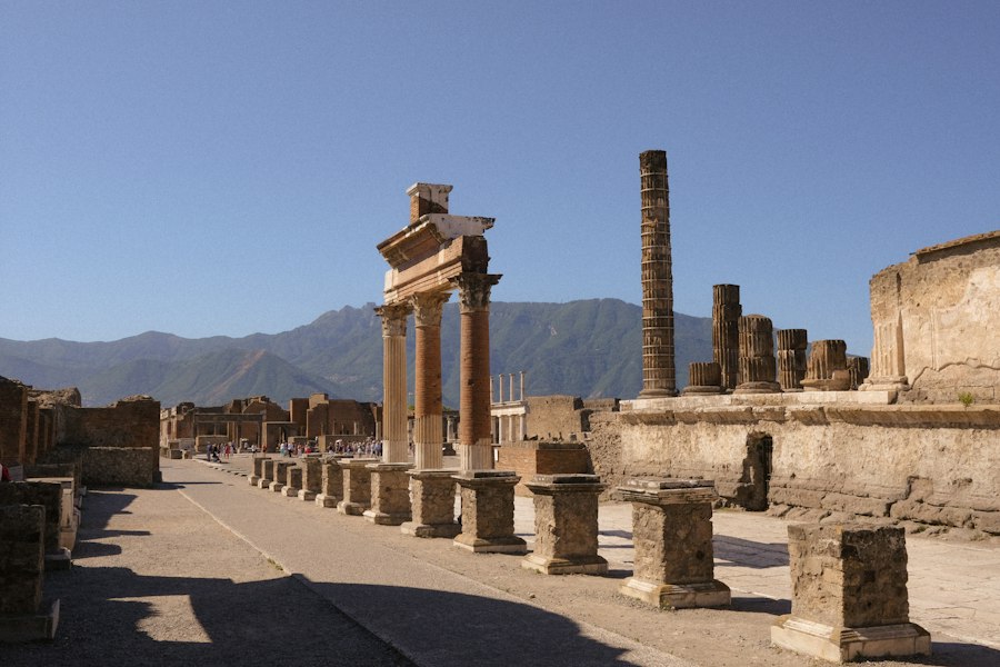 Roman Empire overland trade routes history